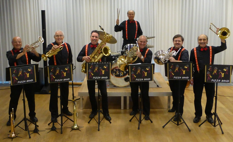Pizza Band JAZZ AT THE MILL - Rest. Bahnhof, Henggart Tickets