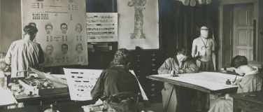 Event-Image for 'Ausstellungsgespr&auml;ch: Zeichnerinnen des Inventars'