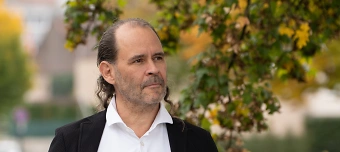 Veranstalter:in von Tierkommunikatorin Simonne Pianto erzählt Tiergeschichten