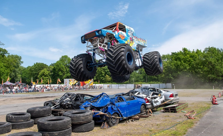 Monster Truck Show Team Lagrin ${singleEventLocation} Billets