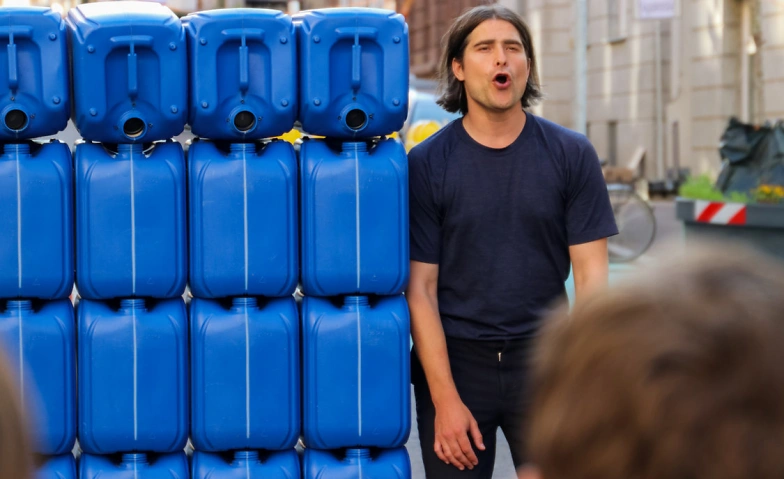 Event-Image for 'Figura Theaterfestival: 20 Liter O'