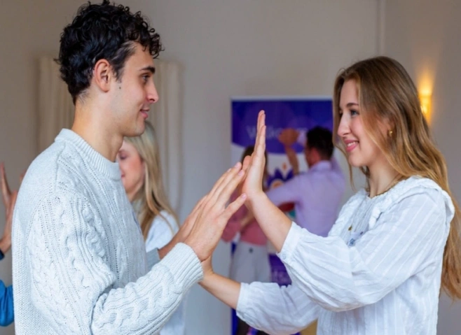 D&uuml;sseldorfs neues Dating Event (35&ndash;45 J.) &ndash; Achtsames Dating VAYU yoga and more, Bl&uuml;cherstra&szlig;e 59, 40477 D&uuml;sseldorf Billets