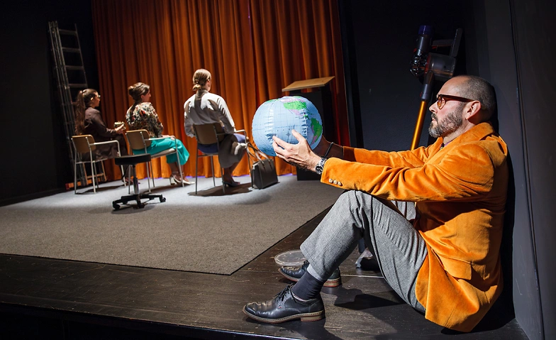 Event-Image for 'Ich bin wie ihr, ich liebe Äpfel'