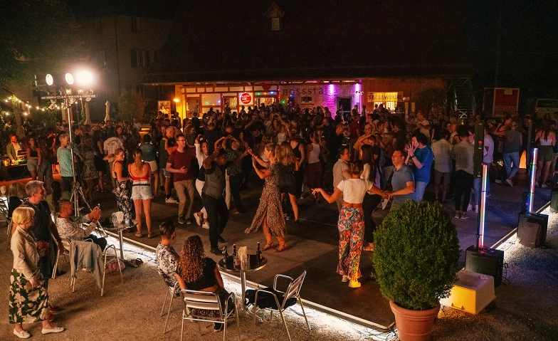 Event-Image for 'Salsawoche mit Muévete'