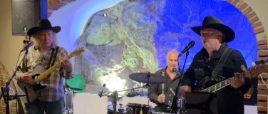 Event-Image for 'Live im Badh&uuml;sli - dem sch&ouml;nsten Platz am See in Brunnen'