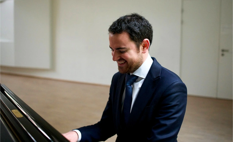 Event-Image for '"BASES" by Willy Haroun'