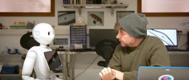 Event-Image for 'Film: SEGNALI DI VITA – DER ASTROPHYSIKER UND DAS BERGDORF'