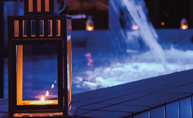 Kerzenscheinschwimmen - Wärme, Licht & Musik Billets