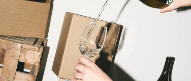 Event-Image for 'Vino & Vinyl'