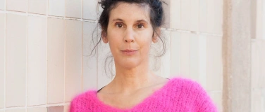 Event-Image for 'Daniela Dr&ouml;scher: Junge Frau mit Katze'