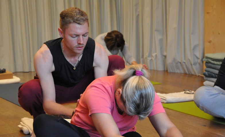 Event-Image for 'Yin Yoga Kloten – tiefenentspannend (Donnerstag, 19:50 Uhr)'