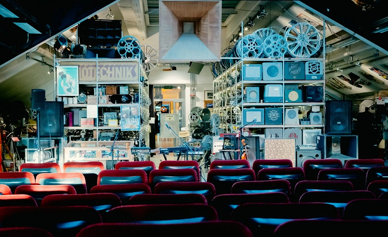 Event-Image for 'KlangHeimlich – Überraschungskonzert im Lichtspiel Bern'