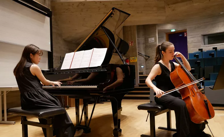 Weltklassik am Klavier - Duo Cecilia Camón & Mayako Higuchi Klosterkirche Lennep, Klostergasse 8, 42897 Remscheid Billets