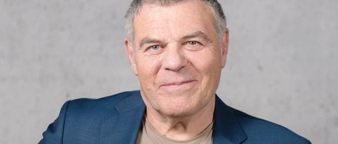 Event-Image for 'Adventsdinner mit Ruedi Josuran: Das Dreh-Buch meines Lebens'