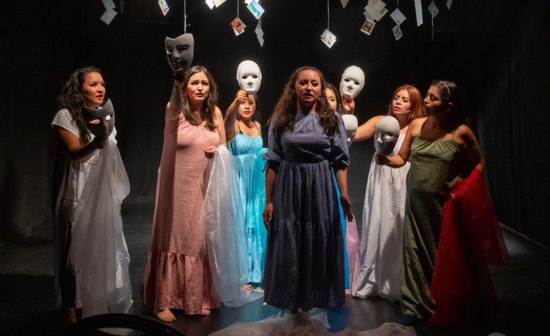 HOLA, HEIMWEH Tickets