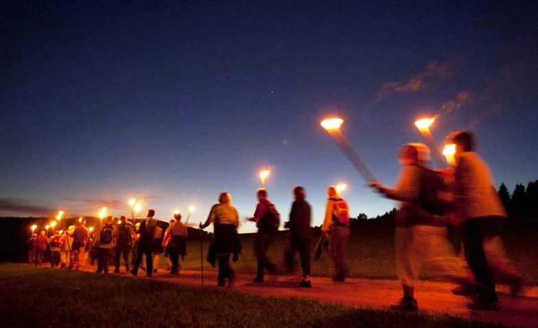 Fackel-Gl&uuml;hwein-Wanderung in Wiesbaden Billets
