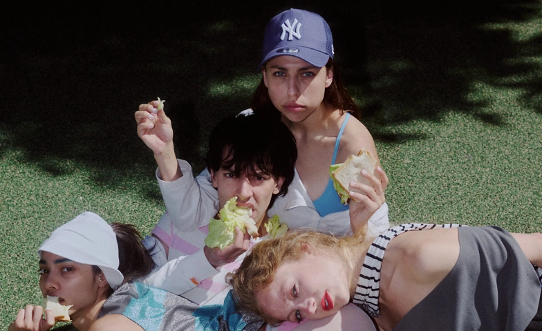 Event-Image for 'The In Between'