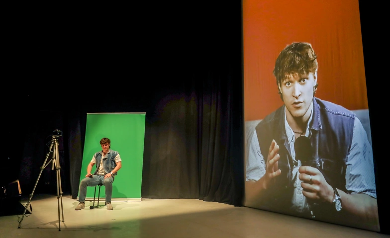 Some Viewers May Find This Distracting, Krist&oacute;f Kelemen Tickets