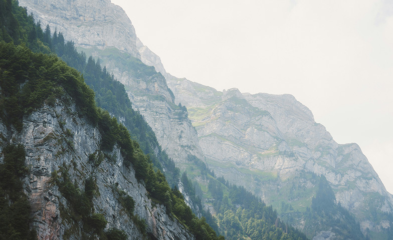 Event-Image for 'Wenn Berge rutschen. Glarner:innen reden über den Wandel'