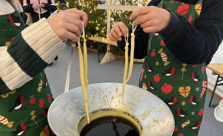 Event-Image for 'Aarauer Kerzenziehen 2025'