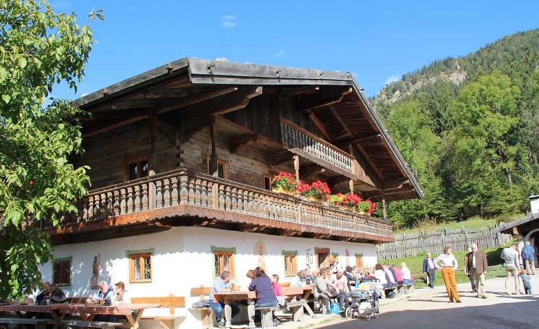 Original Hüttenkrimi am Schliersee