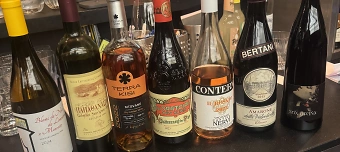 Event organiser of Anti-Masterclass wine tasting event