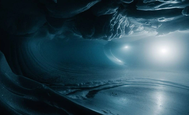 Event-Image for 'Curator's Tour Julian Charrière'
