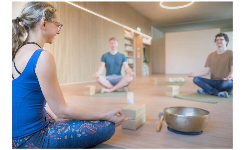 Event-Image for 'Yoga & Ayurveda'