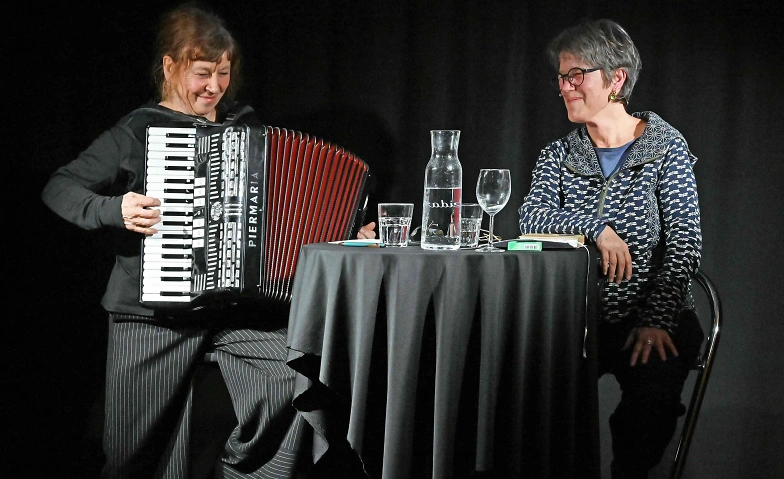 Event-Image for 'Lesung "Tagebuch eines Atoms" mit Nicole Bachmann'