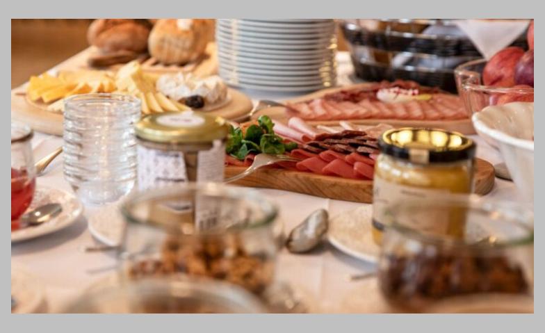 Event-Image for 'Osterbrunch am Arenenberg'