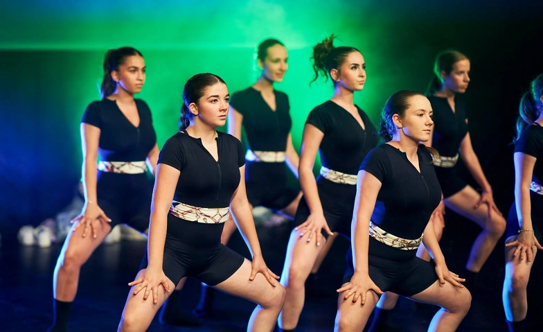 Tanzshow: mint - superhero edition Tickets