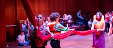 Event-Image for 'OLTRE LE ONDE von Liceo a Teatro & Grande Giro'