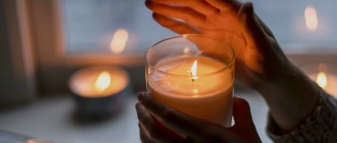 Event-Image for 'Candlelight Yoga'