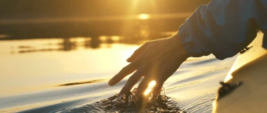 Event-Image for 'H&ouml;r auf, stark zu sein - fang an, echt zu werden'