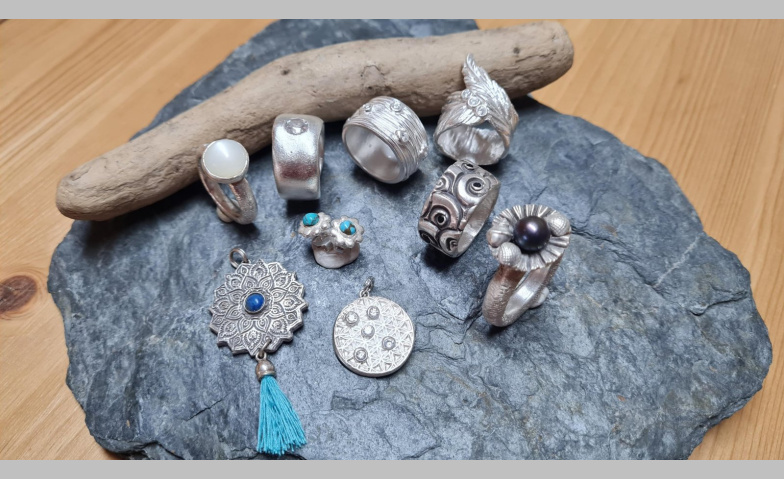 Event-Image for 'Silberschmuck mit Perlen, Edelsteinen und Zirkonien'