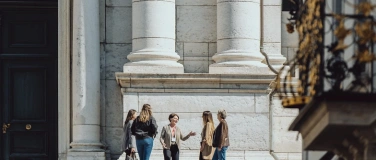 Event-Image for 'Themenführung: Stadtführung mit Live-Gesang'