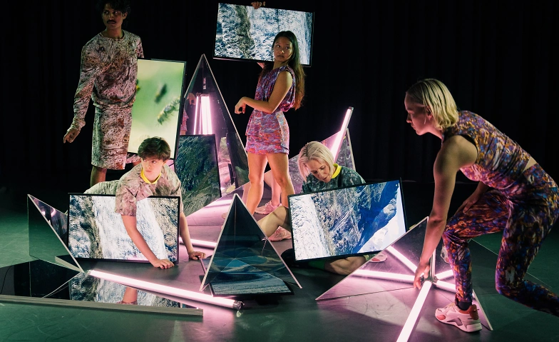 Event-Image for 'POROUS MATTER: Eine Performance von Anna Anderegg in Kollabo'