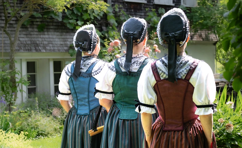 Event-Image for 'Sonderausstellung &laquo;Festtagsglanz und Alltag&raquo;'