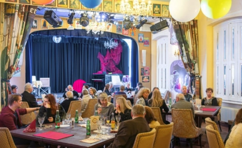 Ein zauberhafter Abend in Wien! Hautnah und doch unfassbar! Tickets