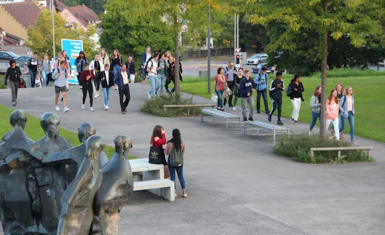 Schnupperhalbtag am Tag der offenen Tür 2024 Kantonsschule Baden | Aula, Seminarstrasse 3, 5400 Baden Billets