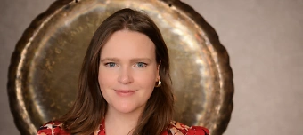 Veranstalter:in von Tending Your Inner Flame: A Live Somatic & Gong Journey