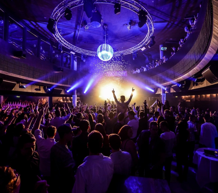 Volle Eventlocation hoch Volle Eventlocation hoch