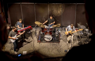 Event-Image for 'Walking Walnuts – Song Debut Night'