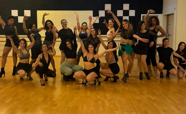 Event-Image for 'Heels Débutant – Le cours du mercredi'