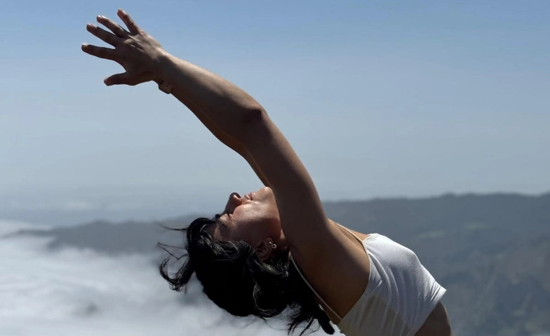 Gentle Vinyasa Flow (ENG) Tickets