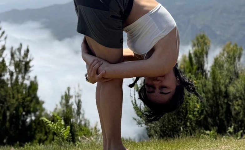 Slow &amp; Soft: A Yin Practice (ENG) Tickets