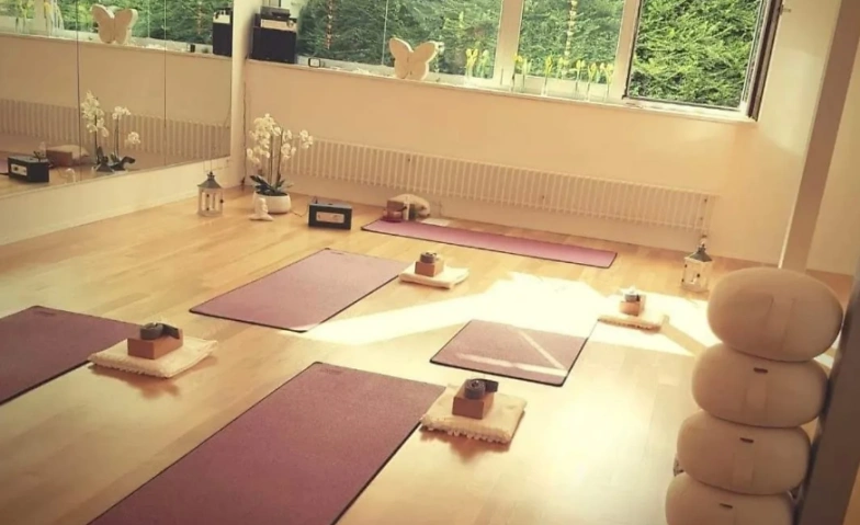 Event-Image for 'Yoga Flow'