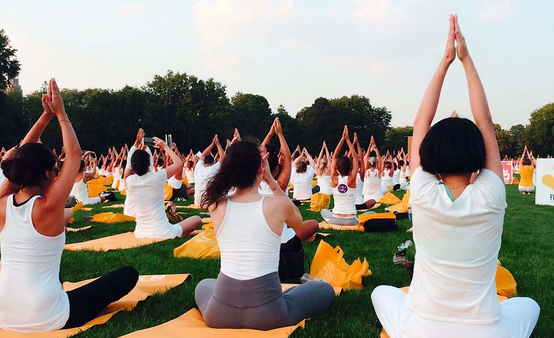 Kennenlern-Angebot Yin Yoga Abend RUUM 8, Eintrachtstrasse 11, 8820 Wädenswil Tickets