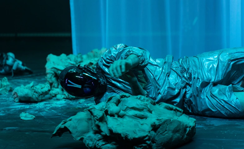 &laquo;Landing&raquo; von Sebastian Zuber Billets